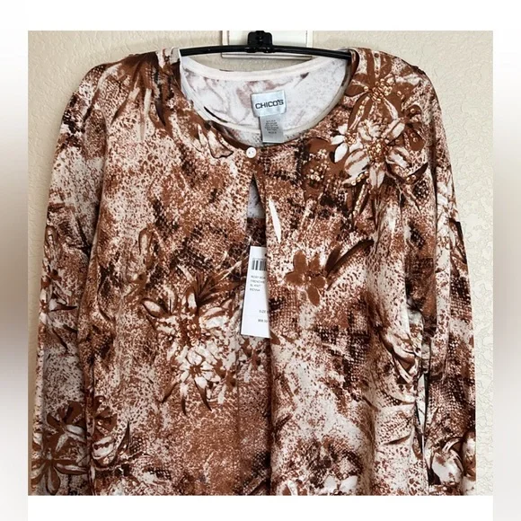 🆕 Chico’s 2 pc silk blend Frenchie tank & cardigan with sequins Size 0 - Picture 2 of 9